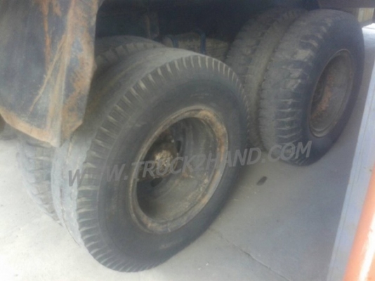 รถบรรทุก 10 ล้อดัมพ์ ยี่ห้อ HINO