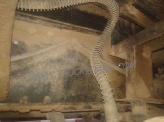 รถบรรทุก 10 ล้อดัมพ์ ยี่ห้อ HINO