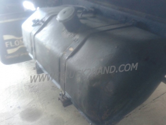 รถบรรทุก 10 ล้อดัมพ์ ยี่ห้อ HINO