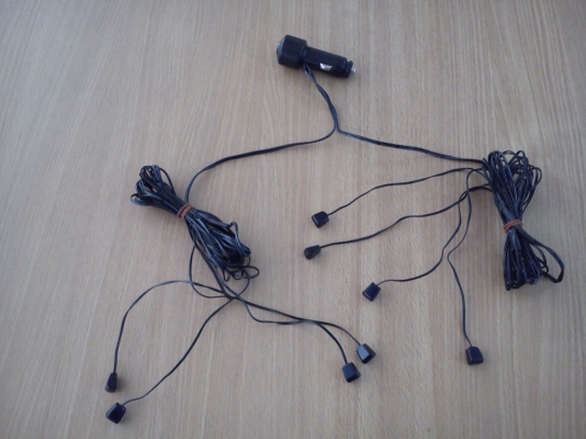 ไฟประดับตกแต่งในรถยนต์แสงสีฟ้า ยี้ห้อ CARMATE ข้างละ 4จุด