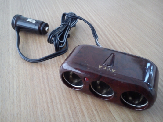 ช่องเสียบที่ต่อบุหรี่ แบบ 3ช่อง ลายไม้