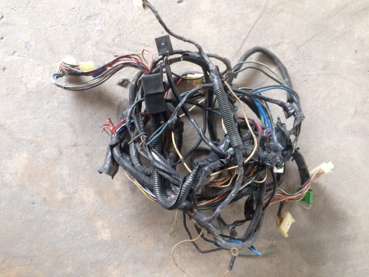 ขายเครื่องยนต์รถ DAIHATSU MIRA L80 ED10 3 สูบ 847 ซีซี ขายเครื่องยนต์รถ DAIHATSU MIRA L80 ED10 3 สูบ 847 ซีซี