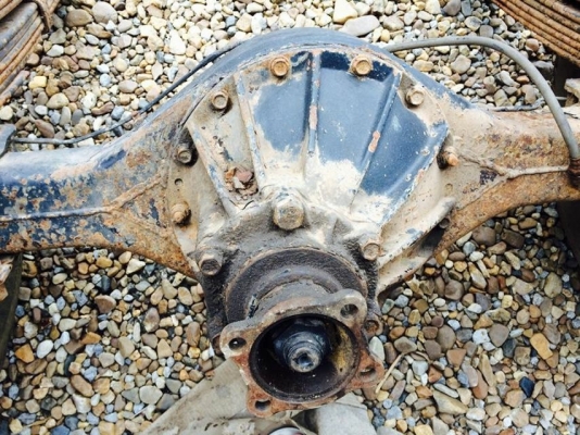 ขายเสื้อเพลาอีซูซุ 110 พร้อมแหนบ ยาง