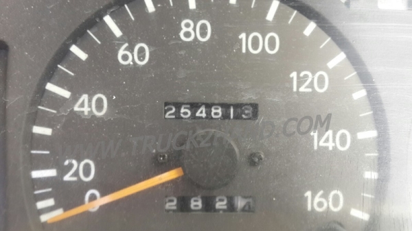 รถสี่ล้อใหญ่ ยี่ห้อโตโยต้า ปี 2543 รถสี่ล้อใหญ่ ยี่ห้อโตโยต้า ปี 2543