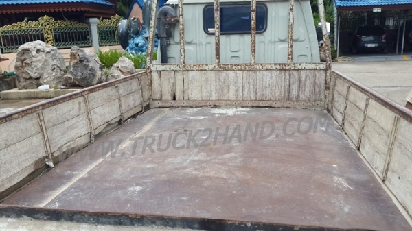 รถสี่ล้อใหญ่ ยี่ห้อโตโยต้า ปี 2543 รถสี่ล้อใหญ่ ยี่ห้อโตโยต้า ปี 2543