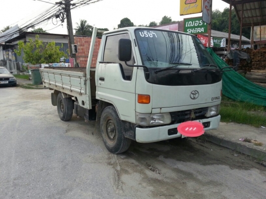 รถสี่ล้อใหญ่ ยี่ห้อโตโยต้า ปี 2543 รถสี่ล้อใหญ่ ยี่ห้อโตโยต้า ปี 2543