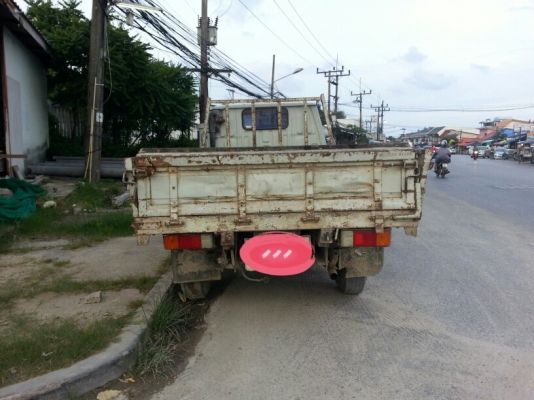 รถสี่ล้อใหญ่ ยี่ห้อโตโยต้า ปี 2543 รถสี่ล้อใหญ่ ยี่ห้อโตโยต้า ปี 2543