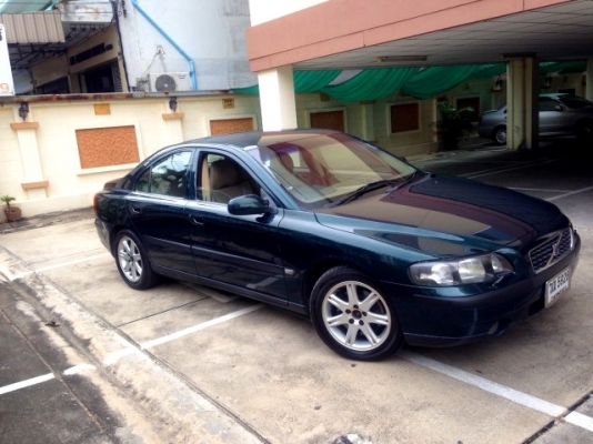 ขาย/แลก/เทิร์น VolVo S60 2.0เทอร์โบ รถบ้านมือเดียวป้ายแดงครับ