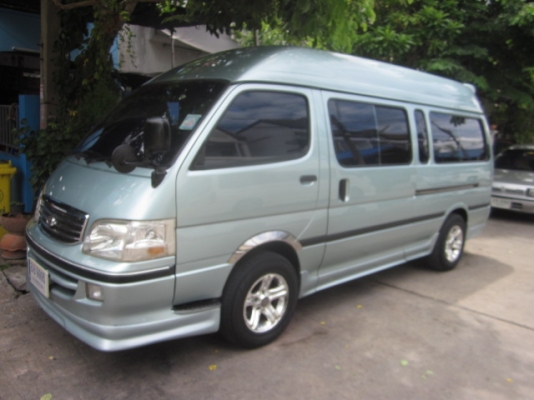 รถตู้หลังคาสูง พร้อมใช้