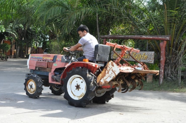 ขายรถไถ MITSUBISHI15แรง ขับ4ล้อ พร้อมโรตารี่หลัง สภาพสวยเดิมญี่ปุ่นไม่เคยใช้ในไทย 55,000