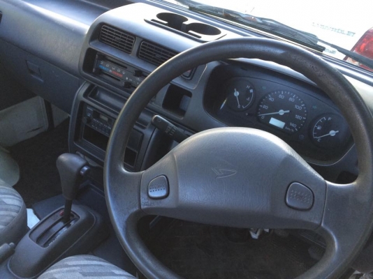 ขายhijet. S200p เก่าญี่ปุ่น เครื่องหัวฉีด 660cc หลังคาสูง เกียร์ออโต้ เปลียนปกติพวงมาลัยไฟฟ้า ทำงานปกติ ไมล์ดิจิตอล สีเดิมๆไม่มีชนหรือจมน้ำ คัทซีสวยไม่ผุ ภายในเดิมสวยไม่ขาด