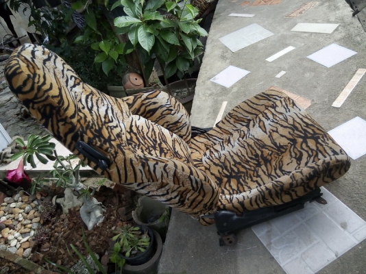 ขายเบาะผ้า 200SX ลายเสือ  ของJAPANแท้ๆ ราคา3500