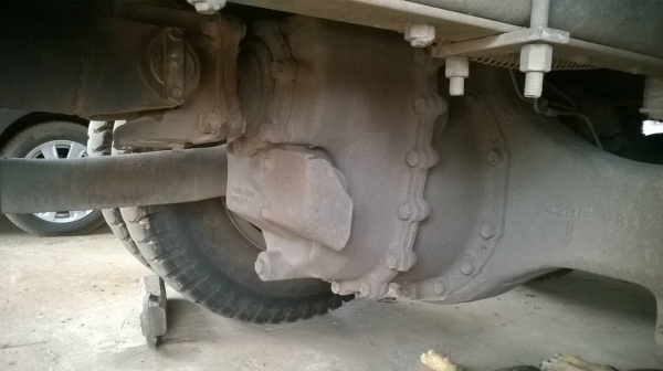 ขาย HINO MEGA 320 ปี 48 มีระบบลากพ่วง เครื่องเดิม เกียร์เดิม คัสซีสวยตลอดเส้น ช่วงล่างแน่น แอร์เย็น ทะเบียนพร้อมโอน