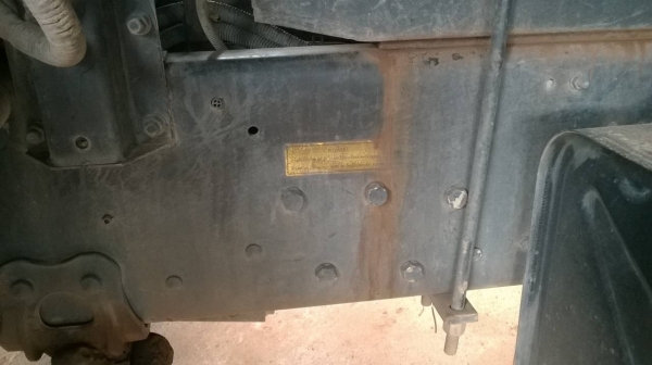 ขาย HINO MEGA 320 ปี 48 มีระบบลากพ่วง เครื่องเดิม เกียร์เดิม คัสซีสวยตลอดเส้น ช่วงล่างแน่น แอร์เย็น ทะเบียนพร้อมโอน