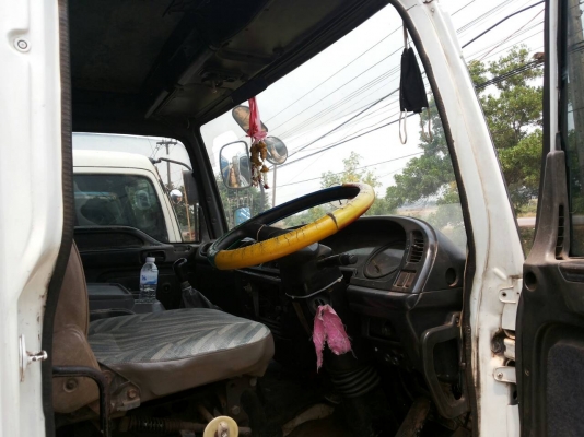 isuzu deca ปี40 รถห้างแท้ มือเดียว คัสซีสวย เครื่องเดิมไม่เคยแกะ ไม่เคยแกส