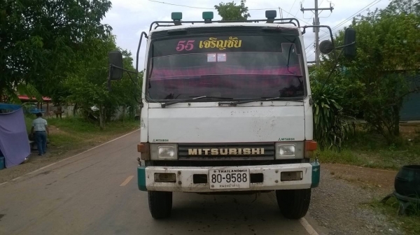 ขายไอ้หลง FN527M-A เครื่อง 6D16 195 แรงม้า เกียร์ 10 สปีด คัสซีสวยตลอดเส้น แอร์เย็นเฉียบ ช่วงล่างสาแหรกเฉียง ยางเต็ม ทะเบียนเต็มพร้อมโอนครับ