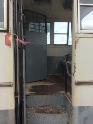 NISSAN 6 ล้อ รถบัส48ที่นั่ง สวยมากคับ (เคริ่องดี180แรง)เครื่องดีมาก ครัทซีสวยจัด ยางดีทุกเส้น ขาย 290,000 บาท (ศุภากร 081-4252943) NISSAN 6 ล้อ รถบัส48ที่นั่ง สวยมากคับ (เคริ่องดี180แรง)เครื่องดีมาก ครัทซีสวยจัด ยางดีทุกเส้น ขาย 290,000 บาท (ศุภากร 081-4252943)