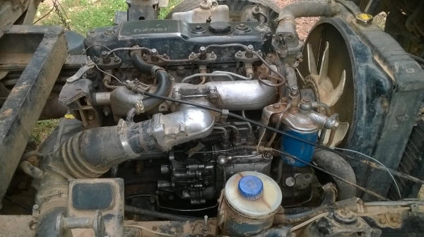 ขาย 6 ล้อดั้ม NPR คัสซีสวยตลอดเส้น เครื่อง 4BD1 115 แรงม้า เกียร์สั้น เฟืองท้าย F พวงมาลัยพาวเวอร์ แอร์เย็น ทะเบียนพร้อมโอน ราคาต่อรองได้ครับ