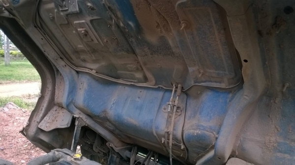 ขาย 6 ล้อดั้ม NPR คัสซีสวยตลอดเส้น เครื่อง 4BD1 115 แรงม้า เกียร์สั้น เฟืองท้าย F พวงมาลัยพาวเวอร์ แอร์เย็น ทะเบียนพร้อมโอน ราคาต่อรองได้ครับ