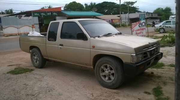 ขาย NISSAN BIG M ปี 1998/2541 เครื่อง TD27 จอโค้ง แอร์เย็น พวงมาลัยพาวเวอร์ ทะเบียนเต็มพร้อมโอน ต้องเก็บฝากระโปรงกับกันชน