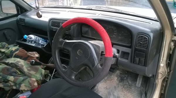 ขาย NISSAN BIG M ปี 1998/2541 เครื่อง TD27 จอโค้ง แอร์เย็น พวงมาลัยพาวเวอร์ ทะเบียนเต็มพร้อมโอน ต้องเก็บฝากระโปรงกับกันชน