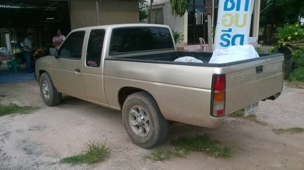 ขาย NISSAN BIG M ปี 1998/2541 เครื่อง TD27 จอโค้ง แอร์เย็น พวงมาลัยพาวเวอร์ ทะเบียนเต็มพร้อมโอน ต้องเก็บฝากระโปรงกับกันชน