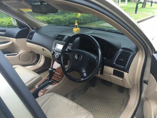 ขาย HONDA ACCORD G7ปี03 รถสวย สภาพดี ราคา319000