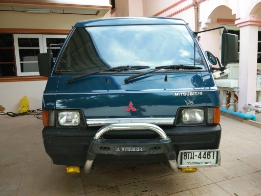 ขายรถตู้ Mitsubishi L300 เครื่อง3S เกียร์ออโต้ ติดแก๊สแล้ว สภาพพร้อมใช้ครับ ขายรถตู้ Mitsubishi L300 เครื่อง3S เกียร์ออโต้ ติดแก๊สแล้ว สภาพพร้อมใช้ครับ