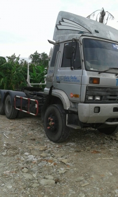 รถบรรทุกลากจูง 10 ล้อ พร้อมรถพ่วง รถบรรทุกลากจูง 10 ล้อ พร้อมรถพ่วง