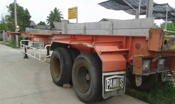 รถบรรทุกลากจูง 10 ล้อ พร้อมรถพ่วง รถบรรทุกลากจูง 10 ล้อ พร้อมรถพ่วง