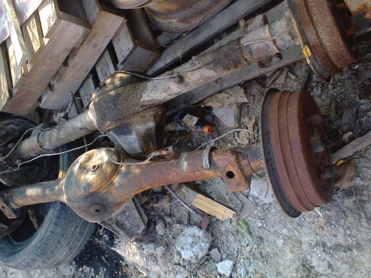 ขายช่วงล่างทั้งหมดของ Nissan sd 23 ขาย1000 บาท