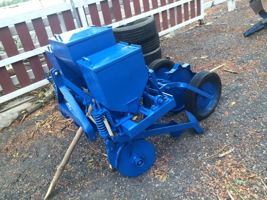 ขายเครื่องหยอดข้าวโพดแบบจาน