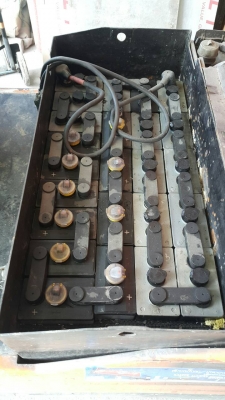 ขายรถฟอร์คลิฟต์ 1.5 ตัน TOYATA 3ล้อไฟฟ้า 60,000 บาท