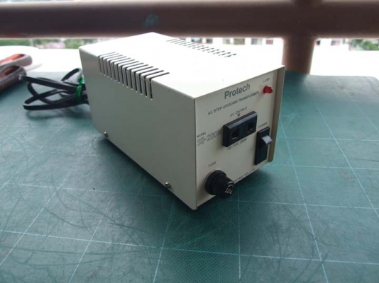 หม้อแปลงไฟจาก 220v ==> 100v /110v ขนาด 200w