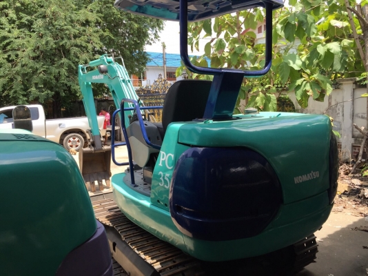ขายด่วนรถขุดKOMATSU PC35R-8 พร้อมใช้งาน