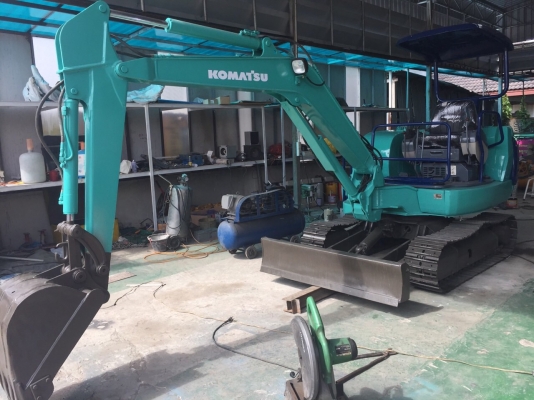 ขายด่วนรถขุดKOMATSU PC35R-8 พร้อมใช้งาน