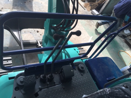 ขายด่วนรถขุดKOMATSU PC35R-8 พร้อมใช้งาน