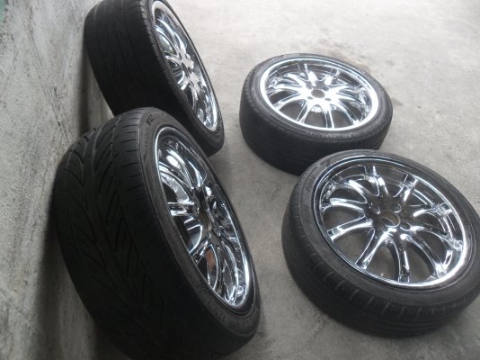 ล้อแม็ก 17นิ้ว 4รู100 พร้อมยาง สวยๆ 4 ล้อ ราคา 6900 บาท ล้อแม็ก 17นิ้ว 4รู100 พร้อมยาง สวยๆ 4 ล้อ ราคา 6900 บาท