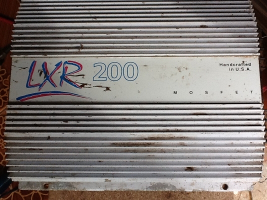 ขายลำโพงซับและเพาเวอร์แอมป์