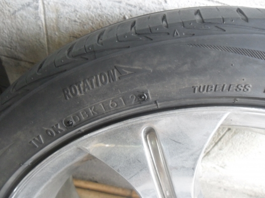 ล้อแม็ก 17นิ้ว5รู114และ 4รู114 พร้อมยาง สวยๆ 4 ล้อ ราคา 7700 บาท ล้อแม็ก 17นิ้ว5รู114และ 4รู114 พร้อมยาง สวยๆ 4 ล้อ ราคา 7700 บาท