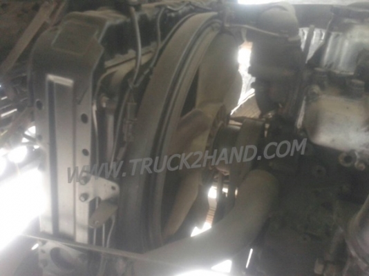 รถบรรทุก 6 ล้อ Mitsubishi