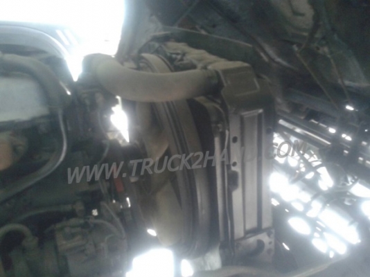 รถบรรทุก 6 ล้อ Mitsubishi