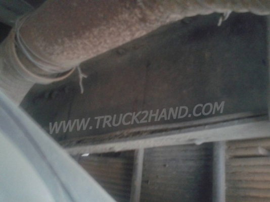 รถบรรทุก 6 ล้อ Mitsubishi