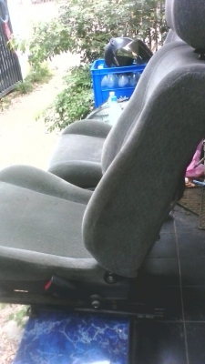 เบาะเก๋งคู่หน้า ตัวละ 1380 เบาะเก๋งคู่หน้า ตัวละ 1380