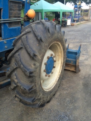 ขาย 8210 6 สูบ เครื่องยนต์ดี คาลาโล่ 10 น็อต สอบถามได้ตลอดค่ะ ขาย 8210 6 สูบ เครื่องยนต์ดี คาลาโล่ 10 น็อต สอบถามได้ตลอดค่ะ