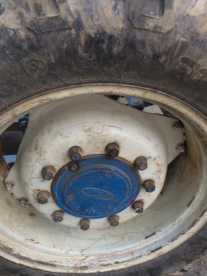 ขาย 8210 6 สูบ เครื่องยนต์ดี คาลาโล่ 10 น็อต สอบถามได้ตลอดค่ะ ขาย 8210 6 สูบ เครื่องยนต์ดี คาลาโล่ 10 น็อต สอบถามได้ตลอดค่ะ