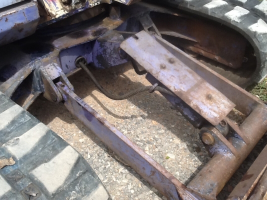 รถแบคโฮKomutsu50uu สภาพดีเพิ่งเข้าจากญี่ปุ่น ราคาไม่แพงครับ