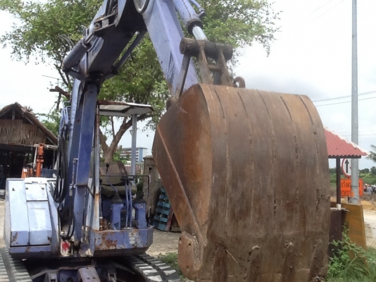 รถแบคโฮKomutsu50uu สภาพดีเพิ่งเข้าจากญี่ปุ่น ราคาไม่แพงครับ