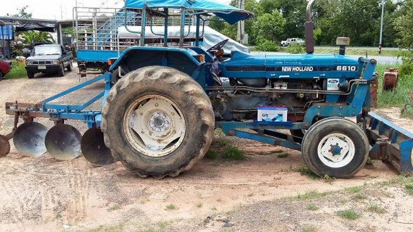 ขายรถไถฟอร์ด6600 เครื่องT3 อุปกรณ์ดันหน้า-ผานหลัง สภาพสวยพร้อมใช้งาน เอกสารพร้อมโอน สนใจโทร 090-8588220คุณนะ 093-3258446คุณบิว ID:narong498 หรือเข้าดูสินค้าอื่นๆได้ที่ www.truck.in.th/498 หรือเพจFacebook ณรงค์ ซื้อขายรถมือสอง (เว็บไซต์ส่วนตัว) หรือFaceboo