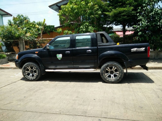 ต้องการขายกะบะนิสสัสันฟรอนเทียร์ 4 ประตู 4 wd ลดราคาหลุดมัดจำ